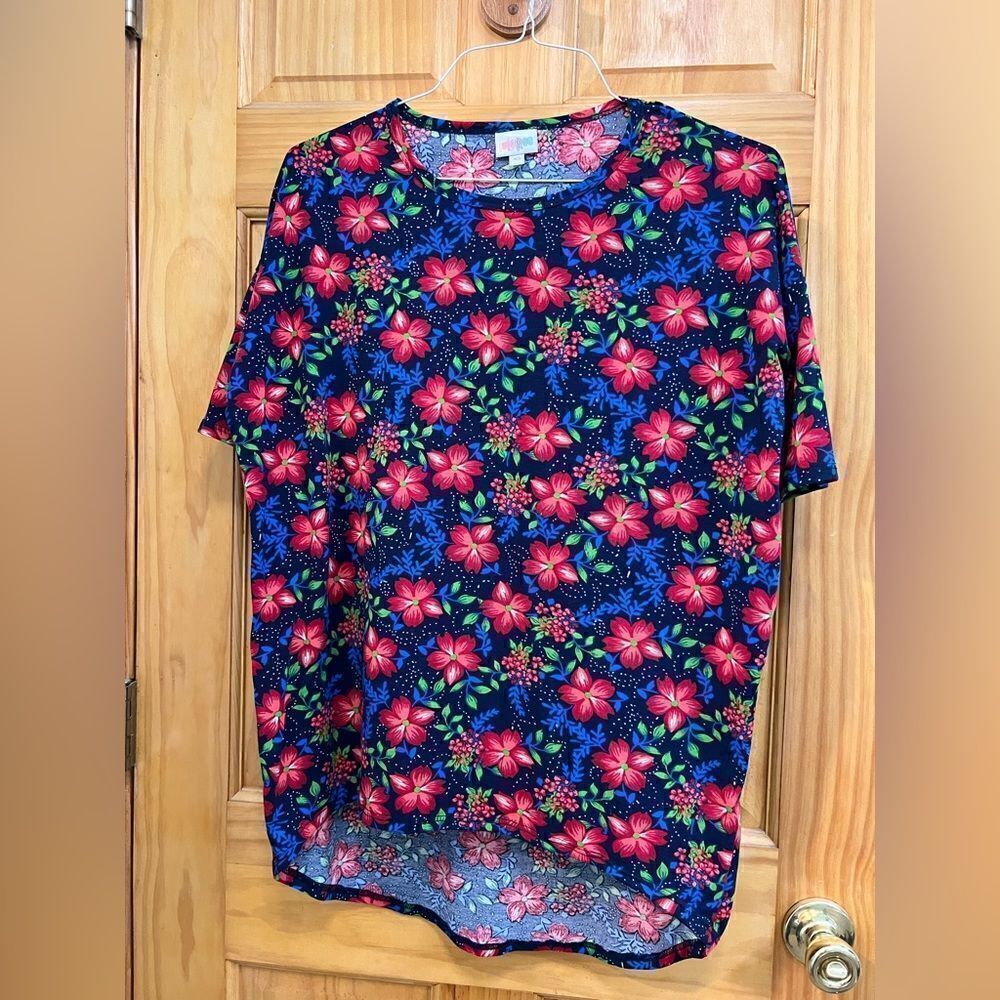 LulaRoe size xs floral print blouse